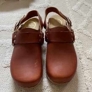 No 6 biker Clogs in bourbon NEW